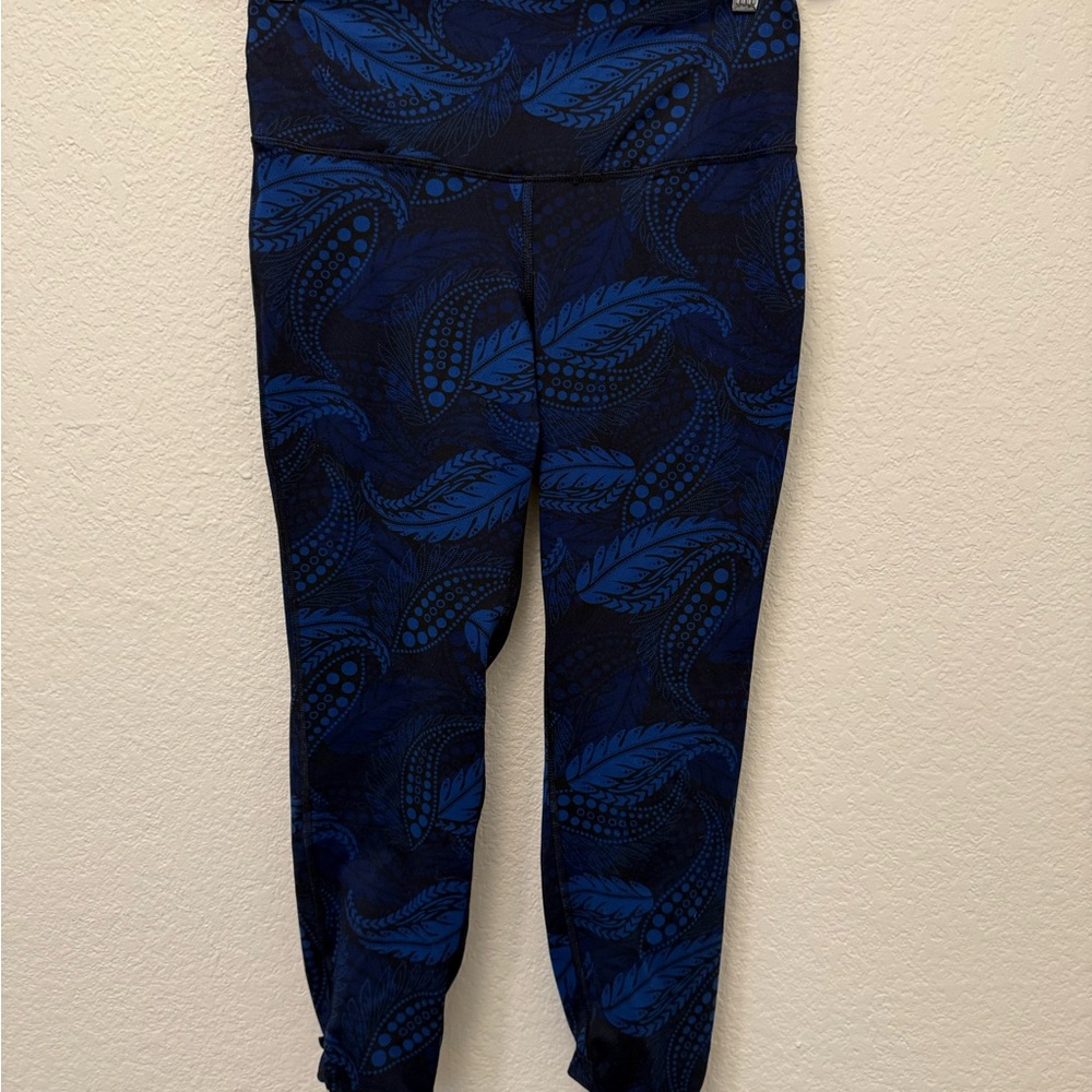 Old Navy Leggings with Blue Leaf Pattern